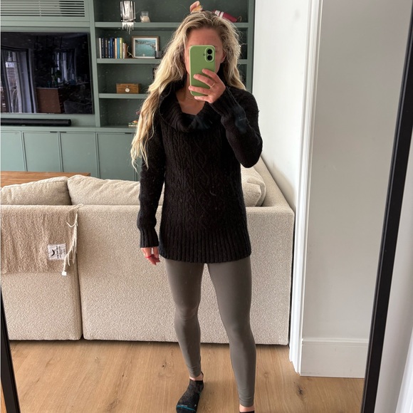 Theory Turtleneck sweater - Picture 5 of 6